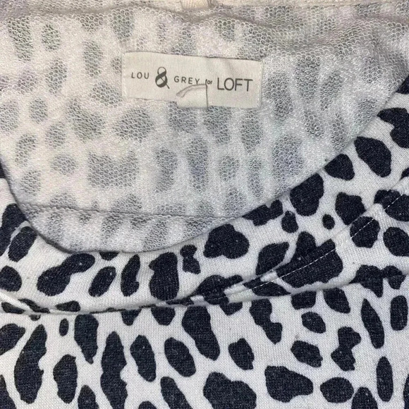 Lou & Grey LOFT Cheetah Print Terry Sweatshirt - XL Black White - Picture 2 of 3